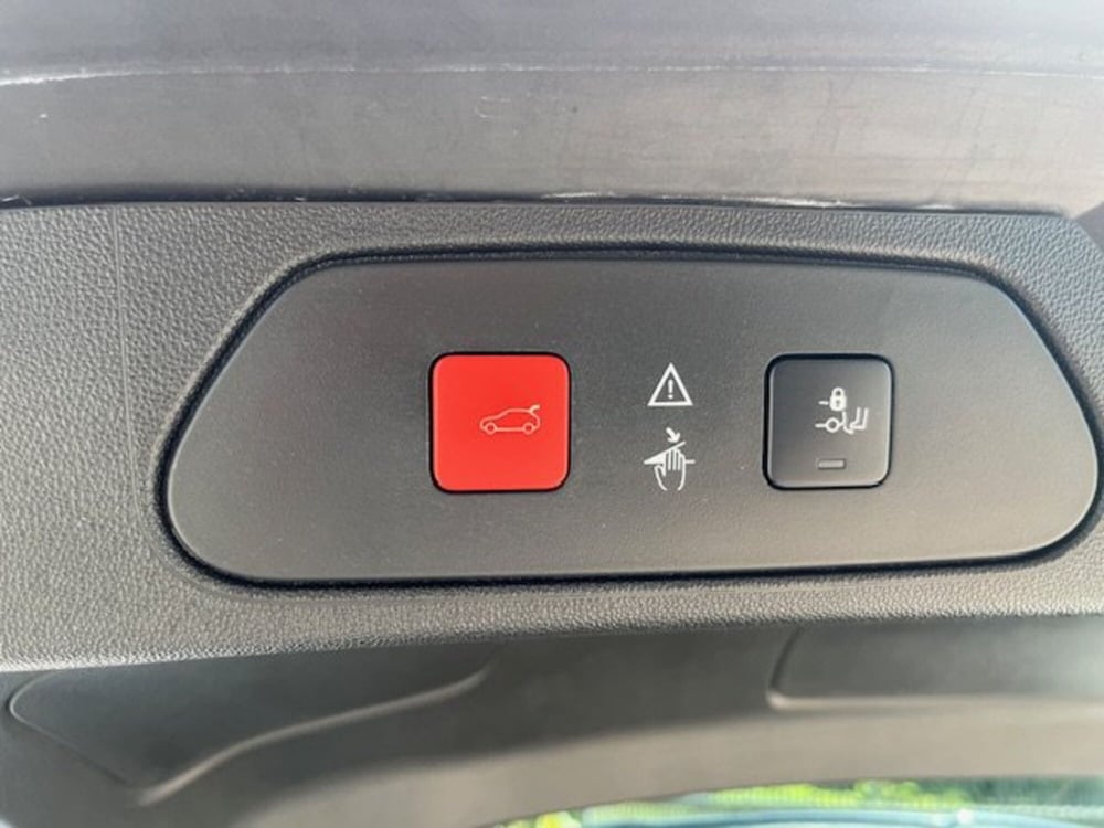 Opel Grandland X usata a Brescia (18)