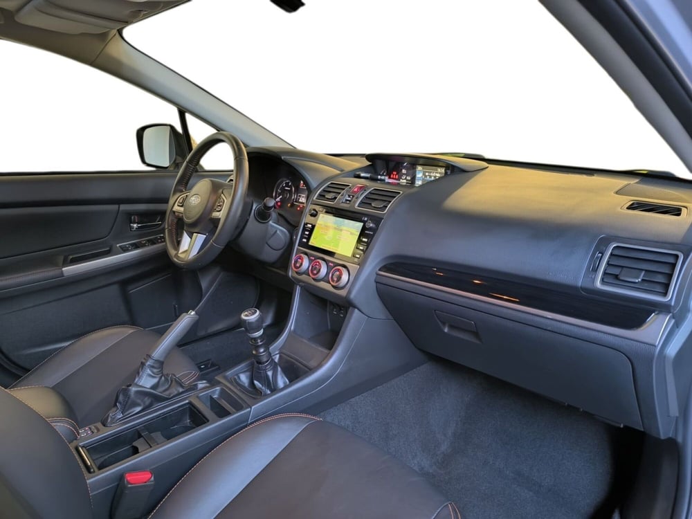 Subaru XV usata a Udine (12)
