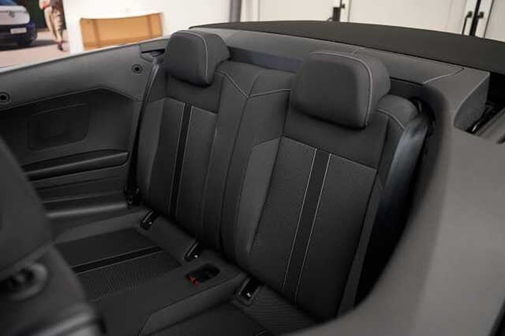 Volkswagen T-Roc Cabrio nuova a Rovigo (17)