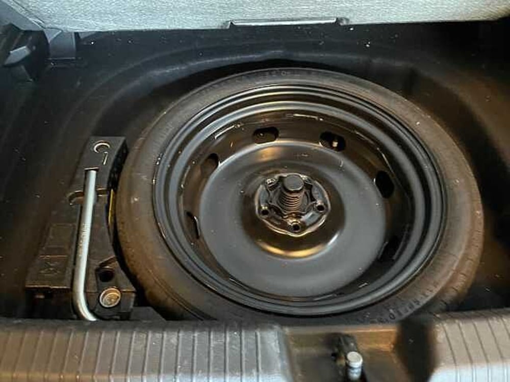 Volkswagen Golf usata a Genova (8)