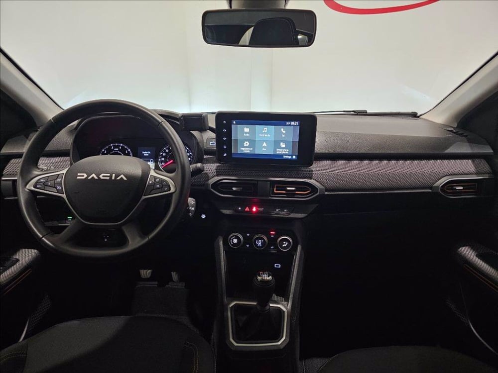 Dacia Sandero usata a Palermo (10)