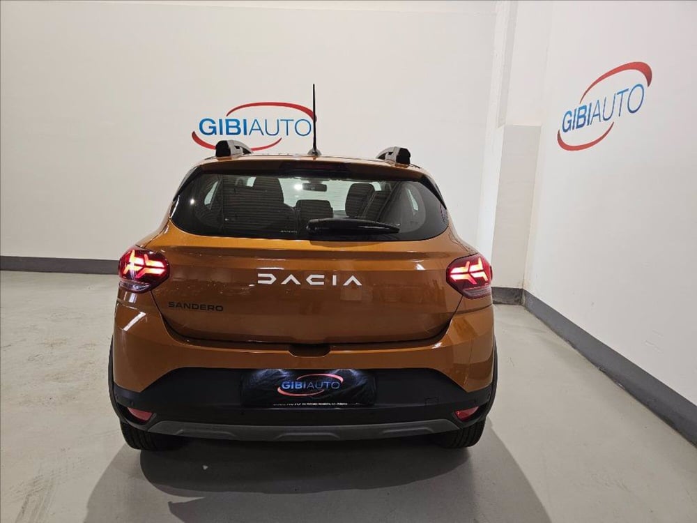 Dacia Sandero usata a Palermo (8)