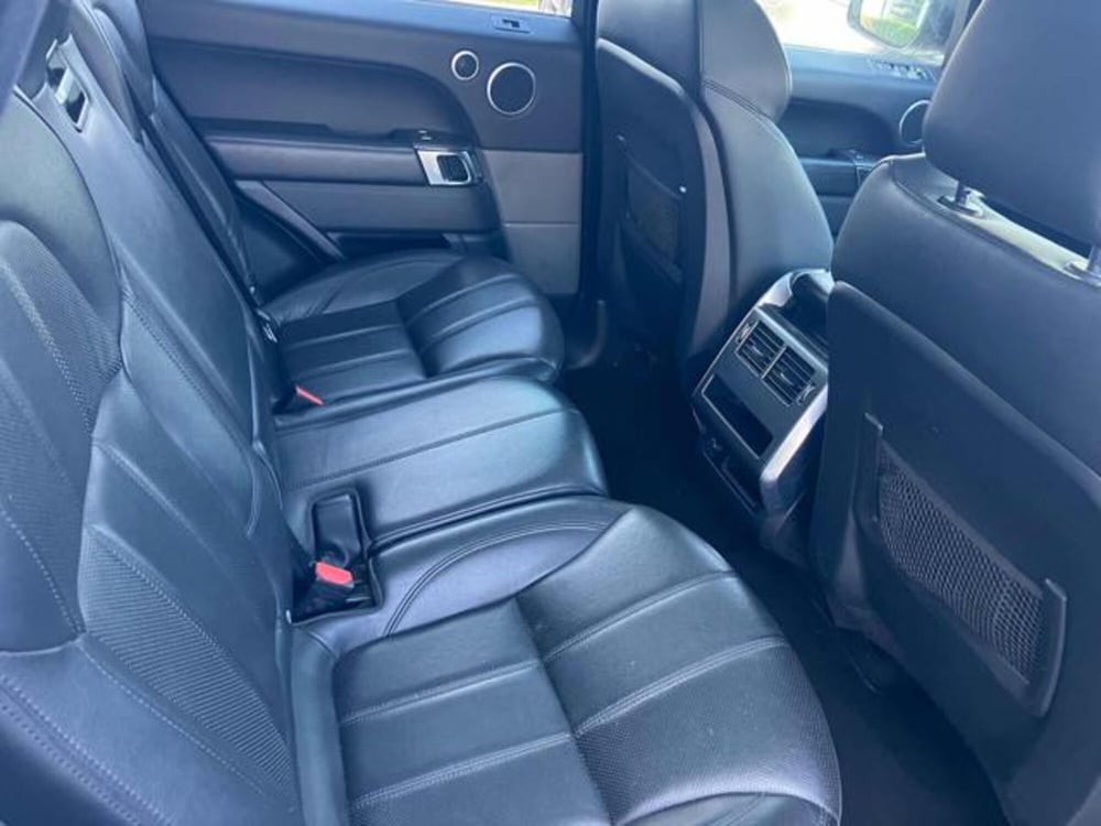 Land Rover Range Rover Sport usata a Lucca (4)