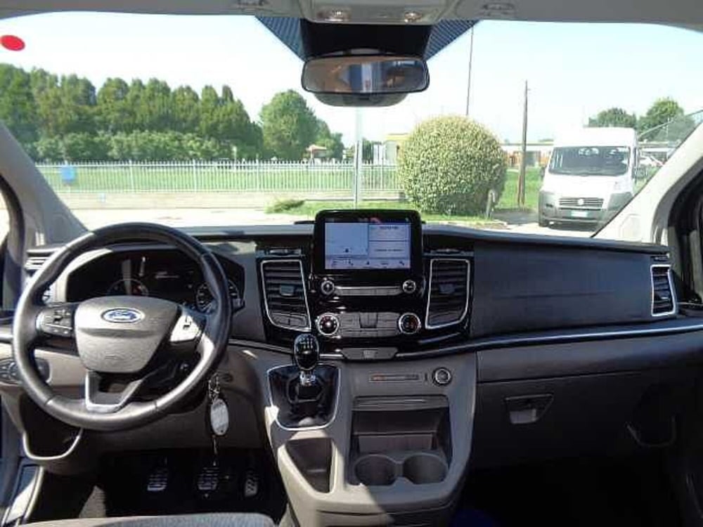 Ford Tourneo Custom usata a Treviso (12)