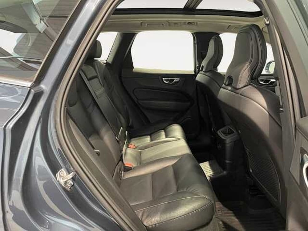 Volvo V60 usata a Ravenna (8)