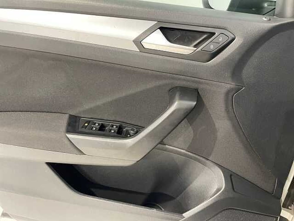 Volkswagen T-Roc usata a Ravenna (17)