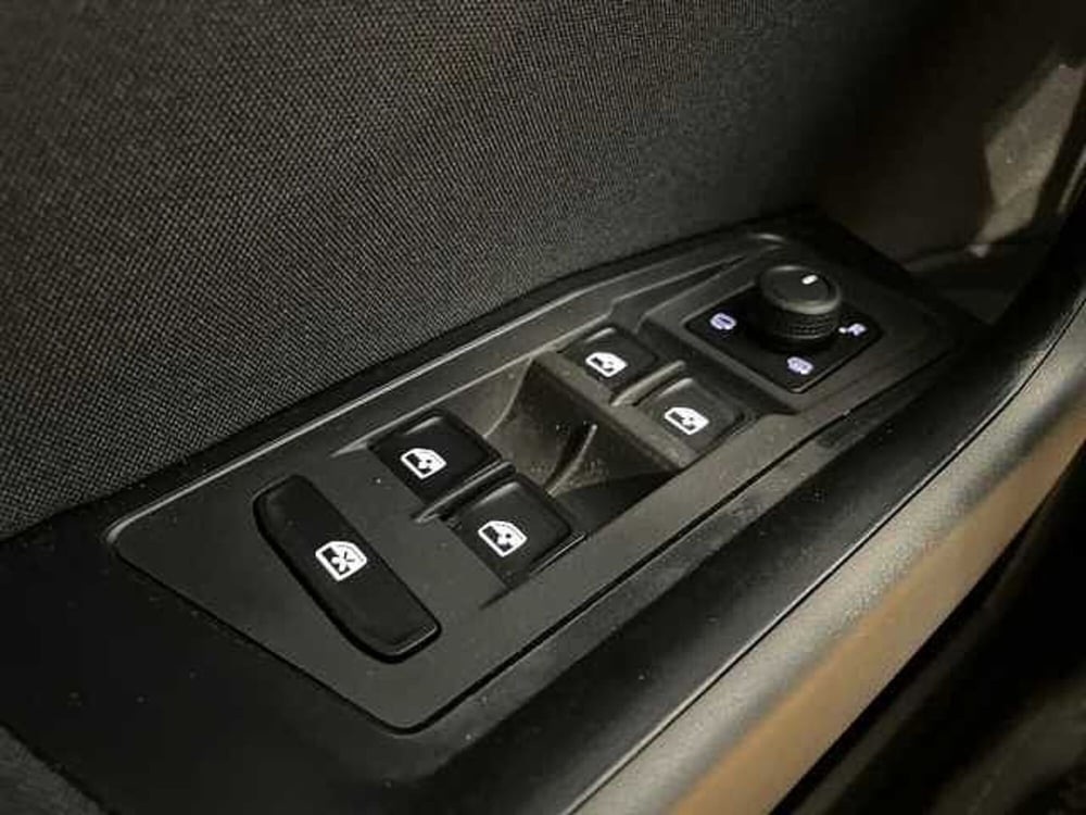 Volkswagen T-Roc usata a Ravenna (20)