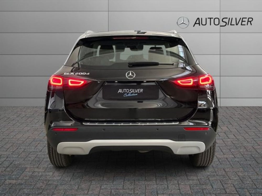 Mercedes-Benz GLA SUV usata  (4)