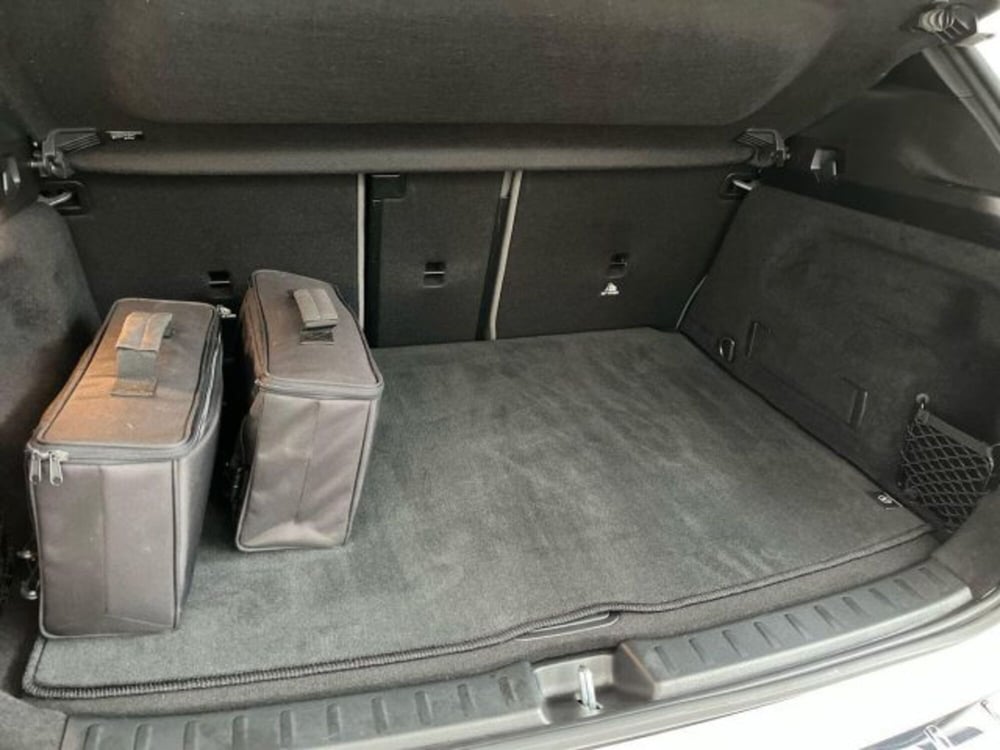 Mercedes-Benz EQA usata a Verona (13)