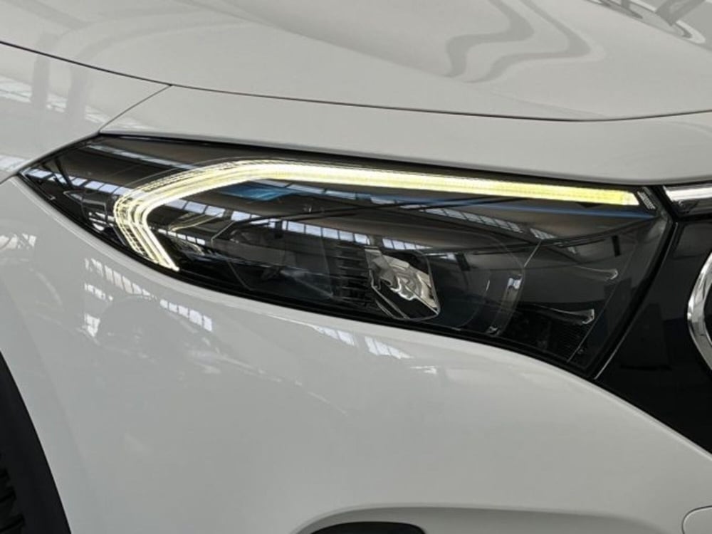 Mercedes-Benz EQA usata a Verona (17)