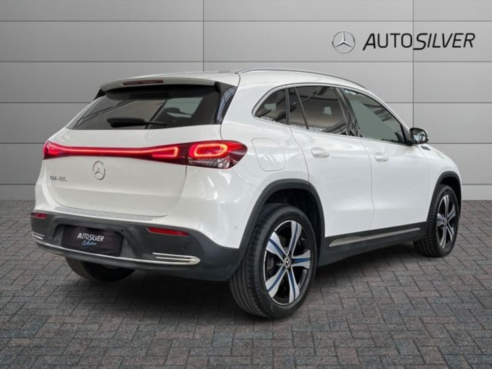 Mercedes-Benz EQA usata a Verona (2)