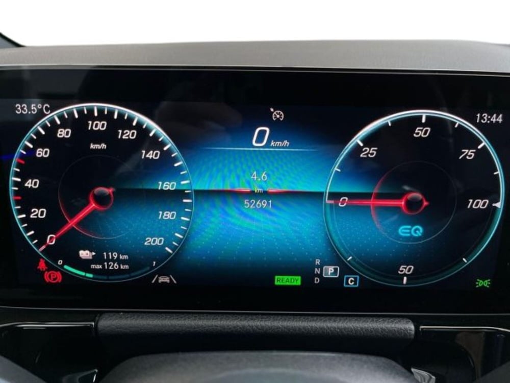 Mercedes-Benz EQA usata a Verona (8)