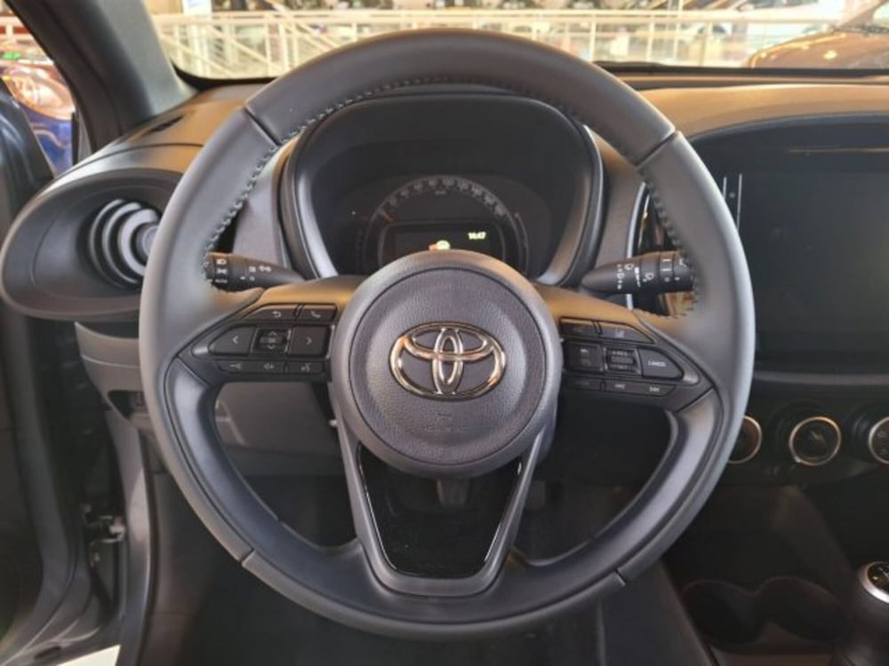 Toyota Aygo X nuova a Vicenza (11)
