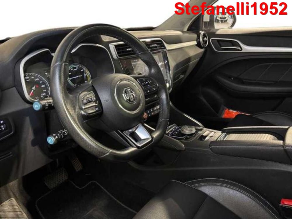 Mg ZS EV usata a Bologna (11)