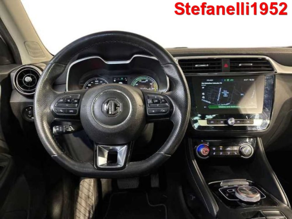 Mg ZS EV usata a Bologna (14)