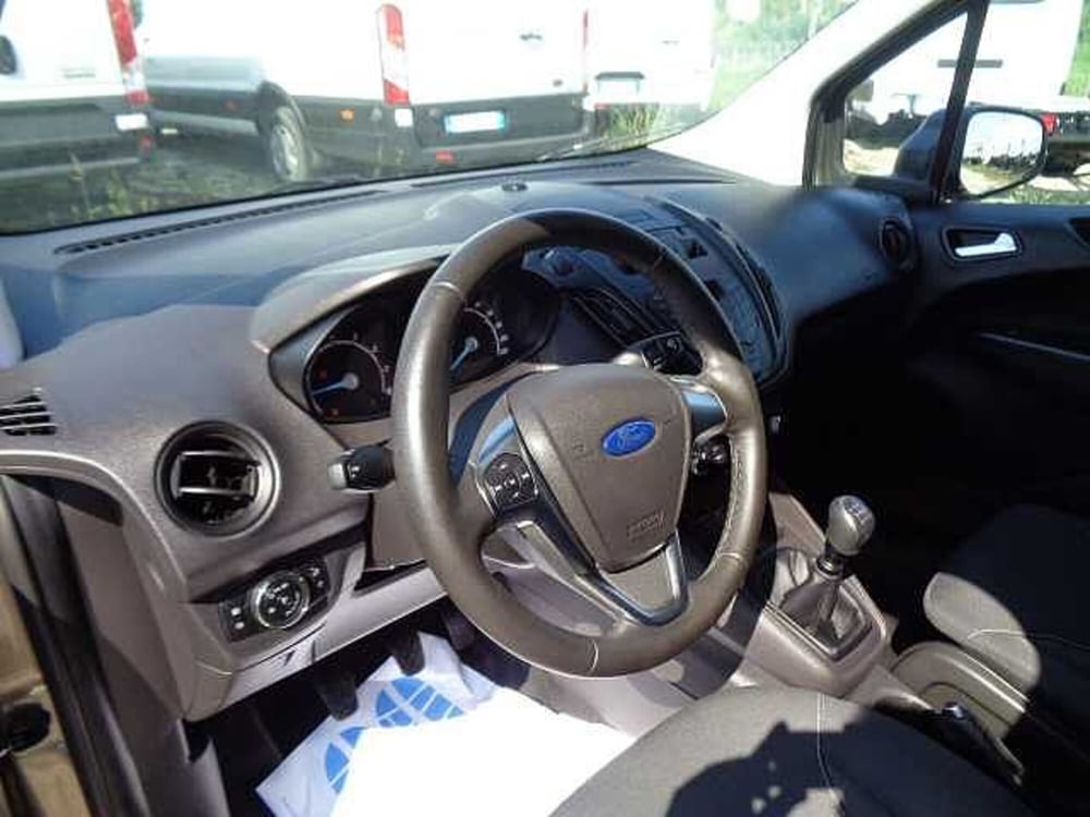 Ford Transit Courier usata a Treviso (9)