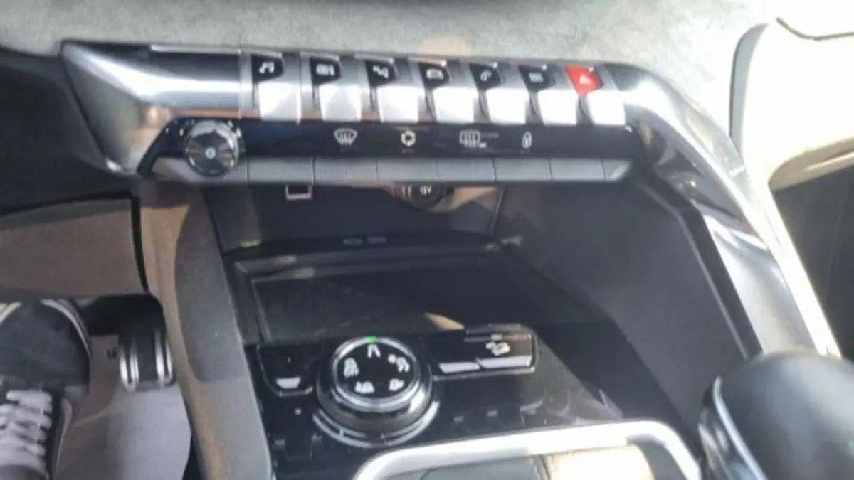 Peugeot 3008 usata a Savona (12)