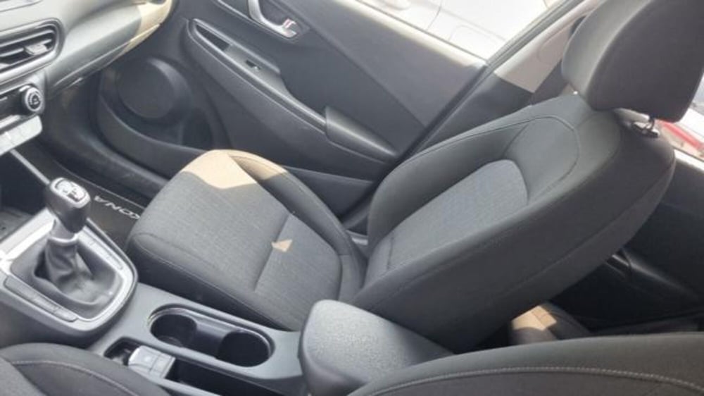 Hyundai Kona usata a Savona (12)