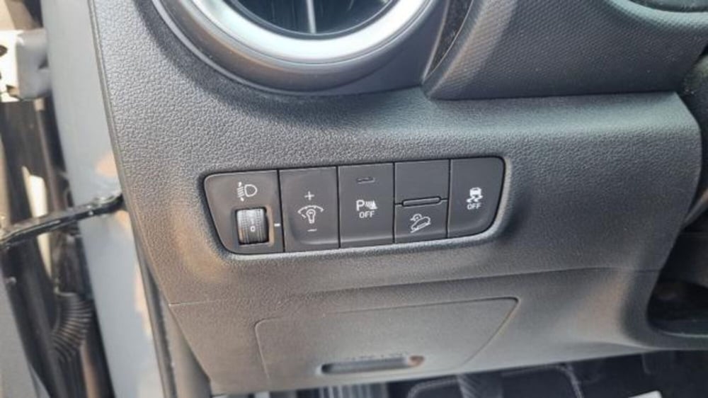 Hyundai Kona usata a Savona (19)