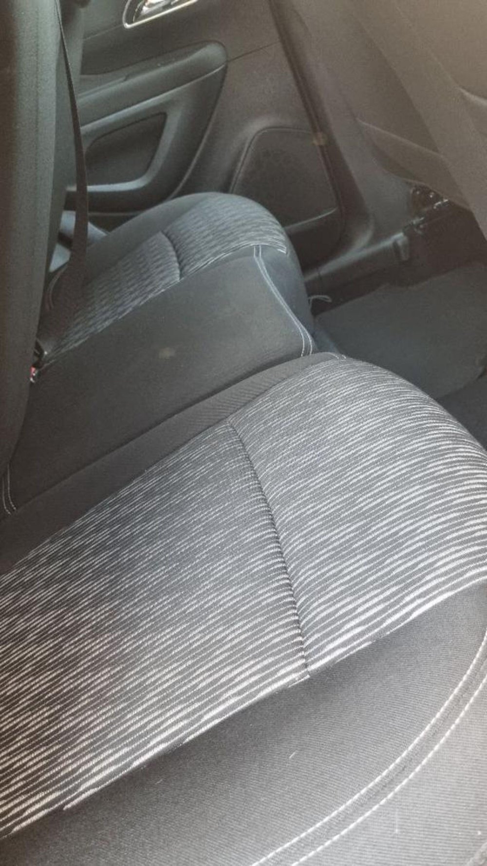 Opel Mokka usata a Savona (13)
