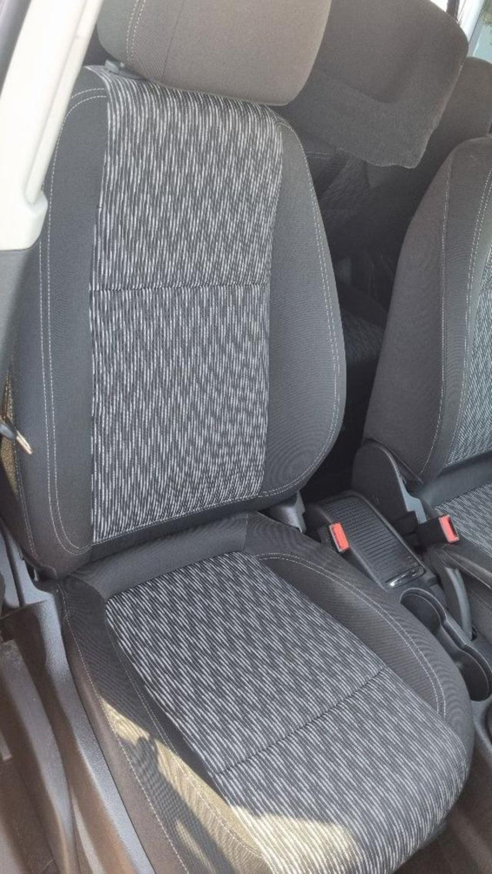 Opel Mokka usata a Savona (9)