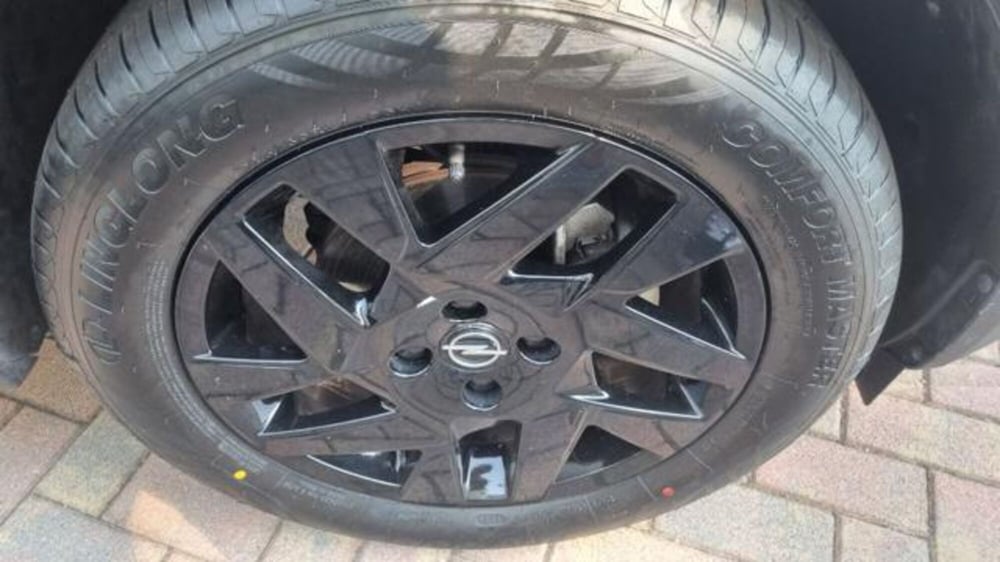 Opel Mokka usata a Savona (18)