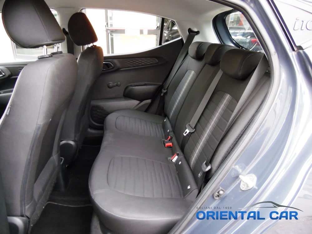 Hyundai i10 usata a La Spezia (12)