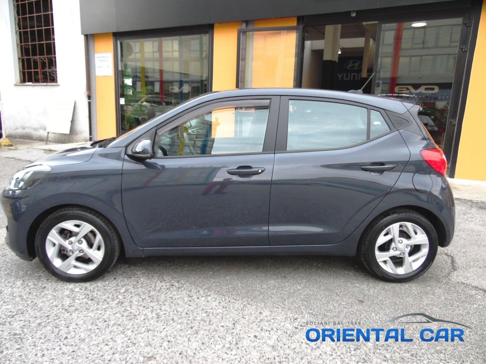 Hyundai i10 usata a La Spezia (17)