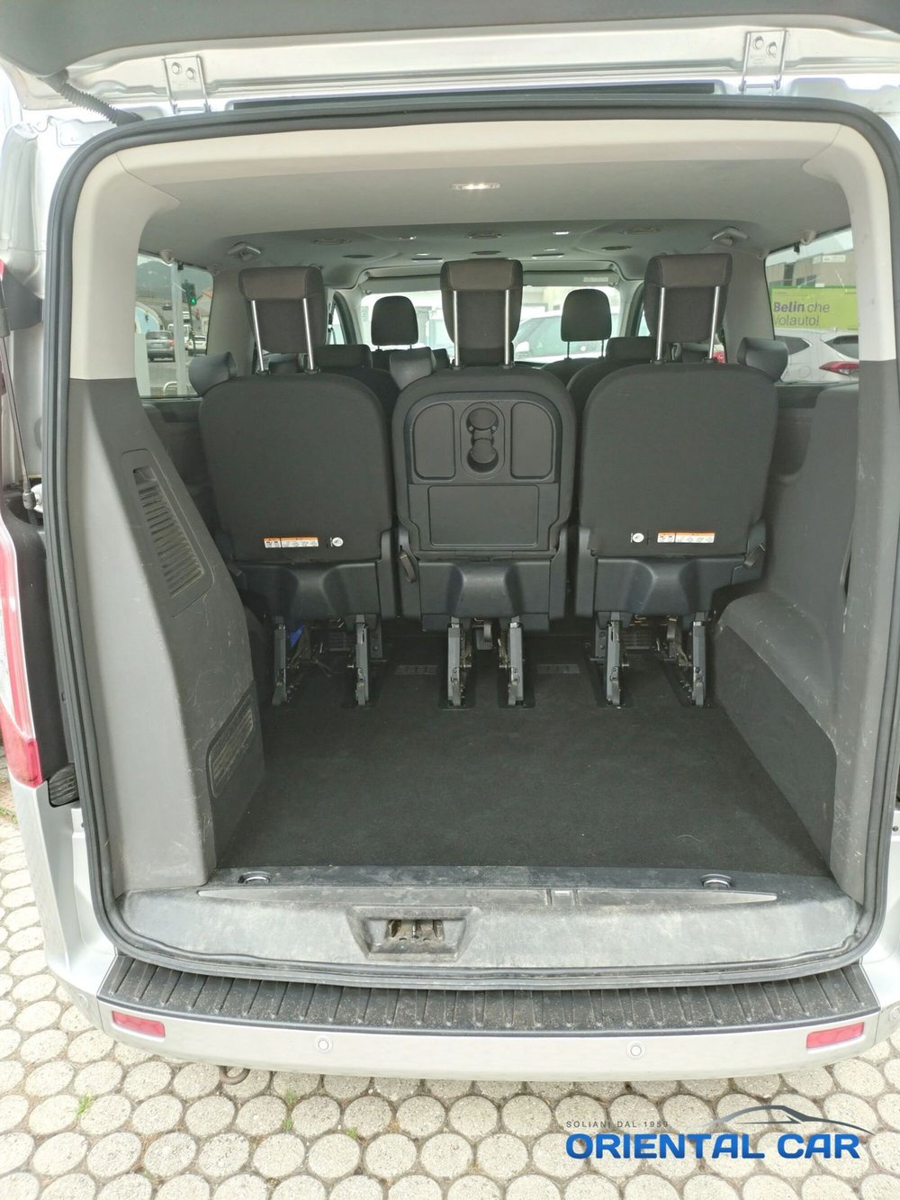 Ford Tourneo Custom usata a La Spezia (13)