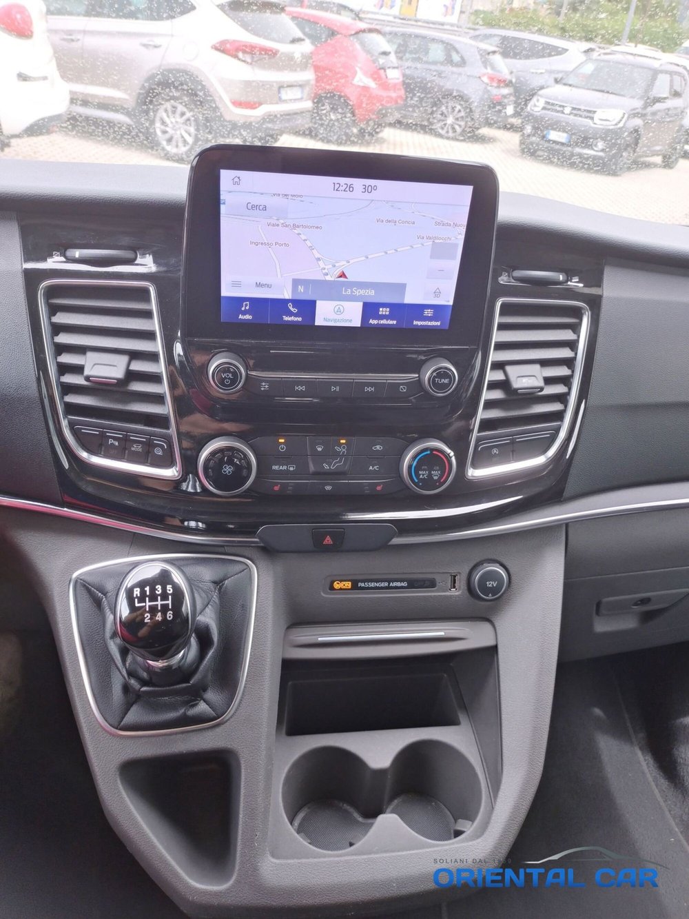 Ford Tourneo Custom usata a La Spezia (9)