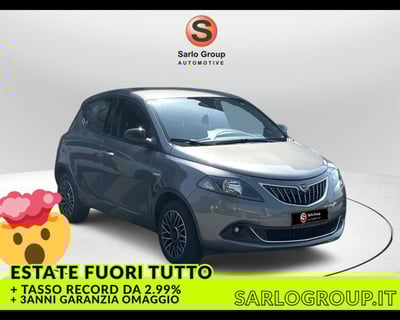 Lancia Ypsilon 1.0 FireFly 5 porte S&amp;S Hybrid Silver Plus del 2024 usata a San Fior