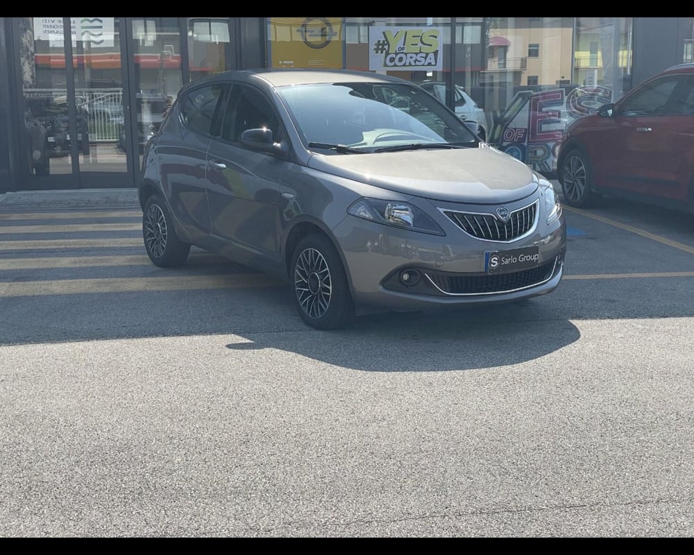 Lancia Ypsilon usata a Treviso (14)