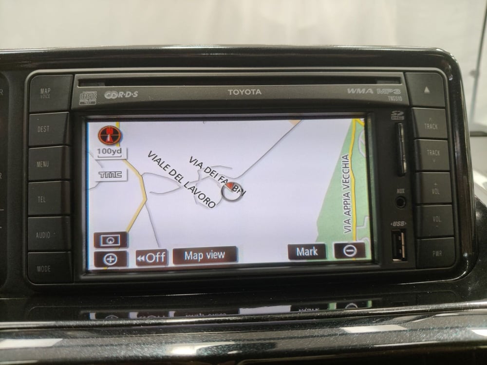 Toyota iQ usata a Roma (12)