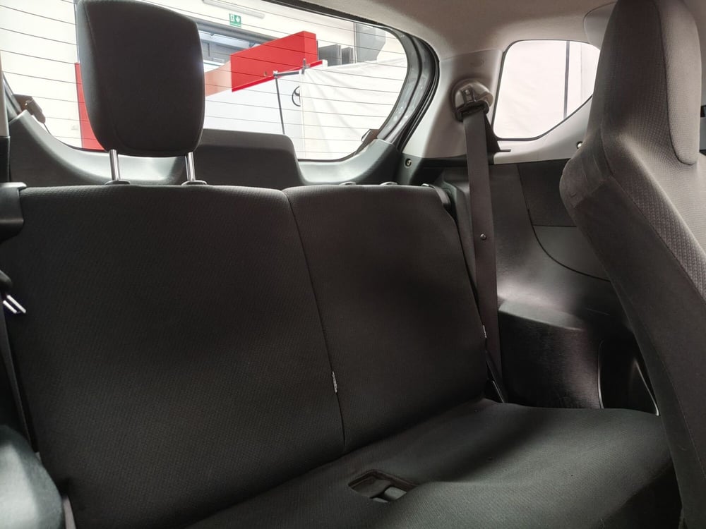 Toyota iQ usata a Roma (8)