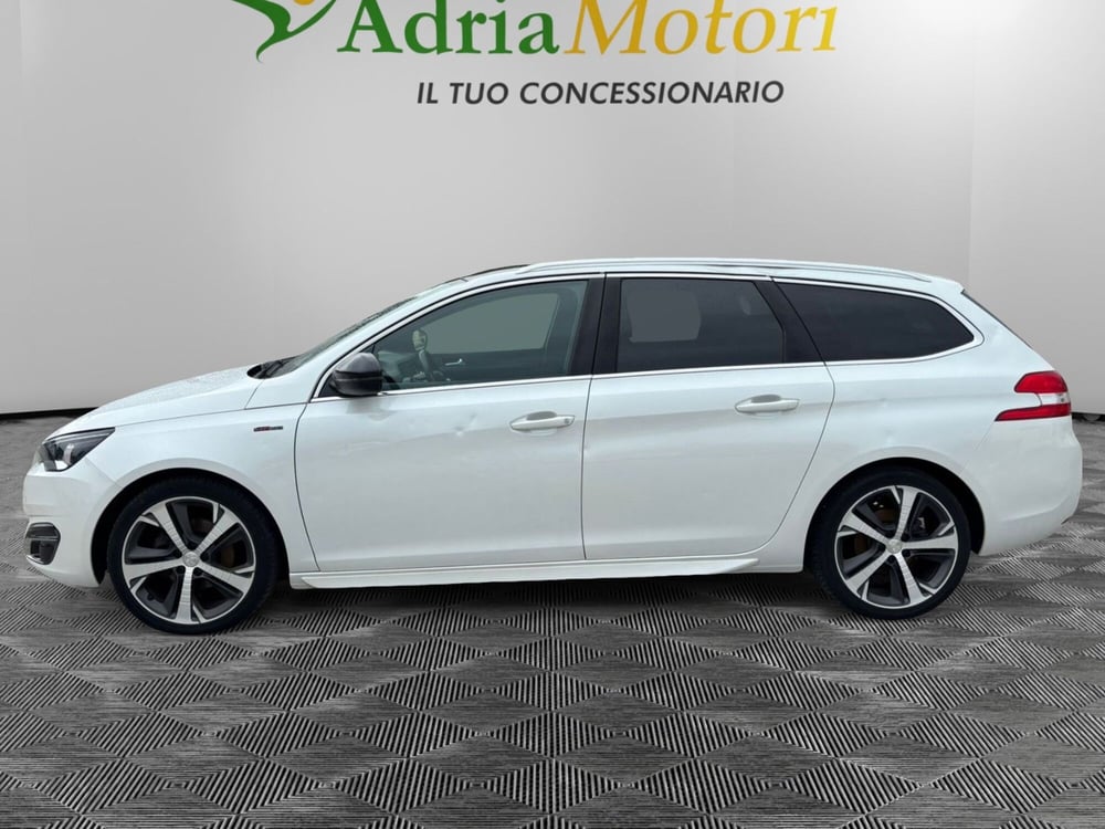 Peugeot 308 SW usata a Udine (3)