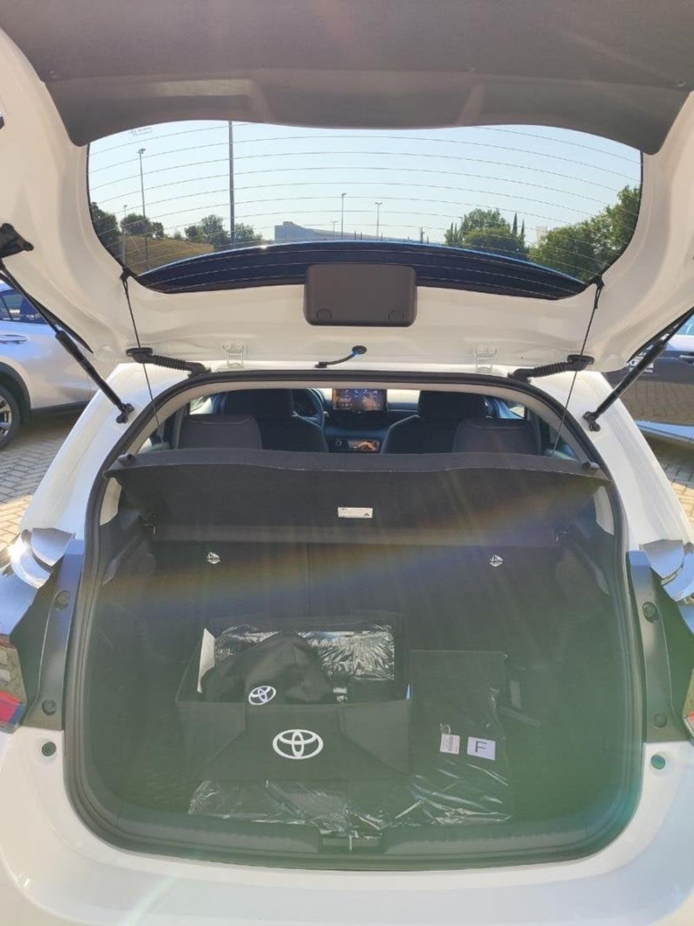 Toyota Yaris nuova a Perugia (10)