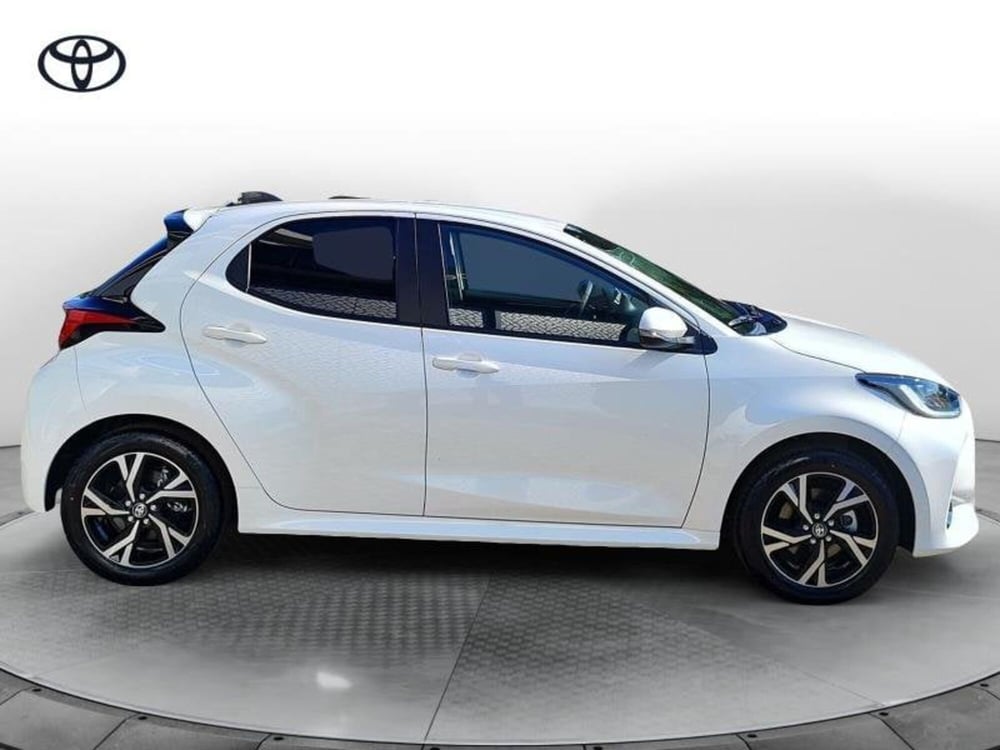 Toyota Yaris nuova a Perugia (13)