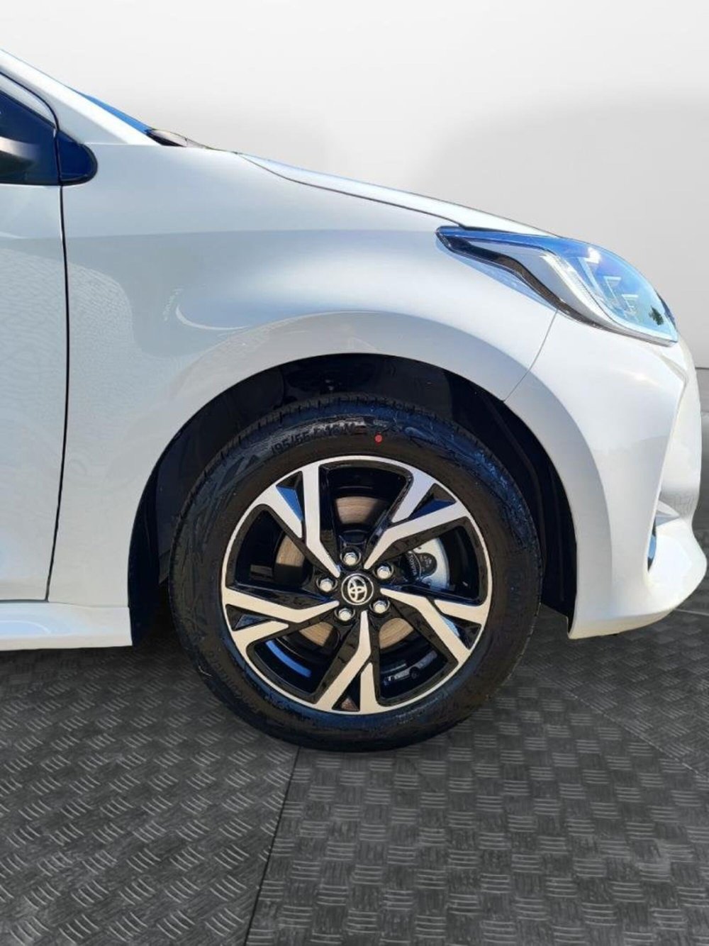 Toyota Yaris nuova a Perugia (14)