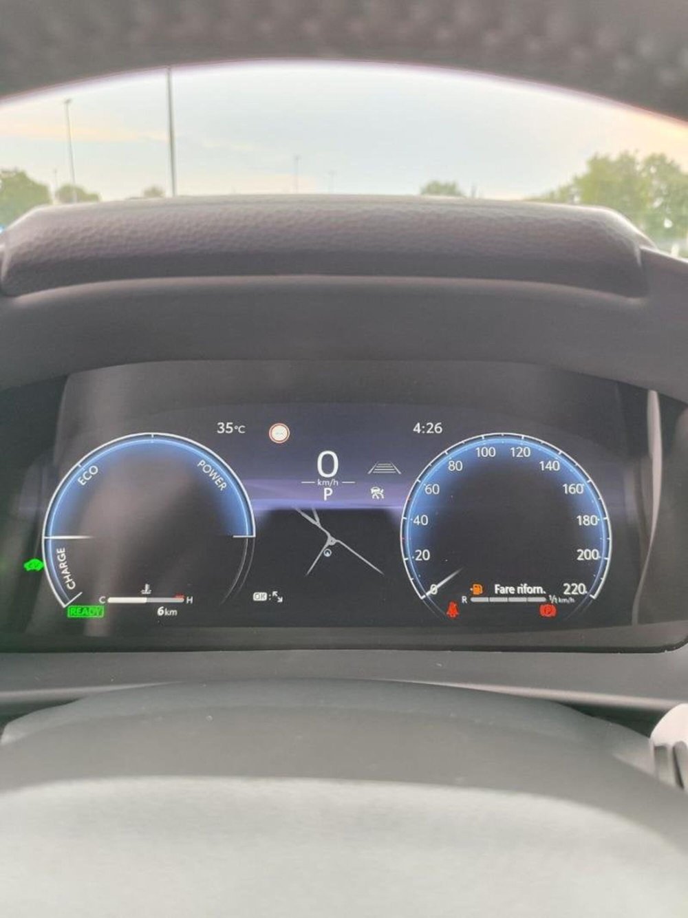 Toyota Toyota C-HR nuova a Perugia (12)