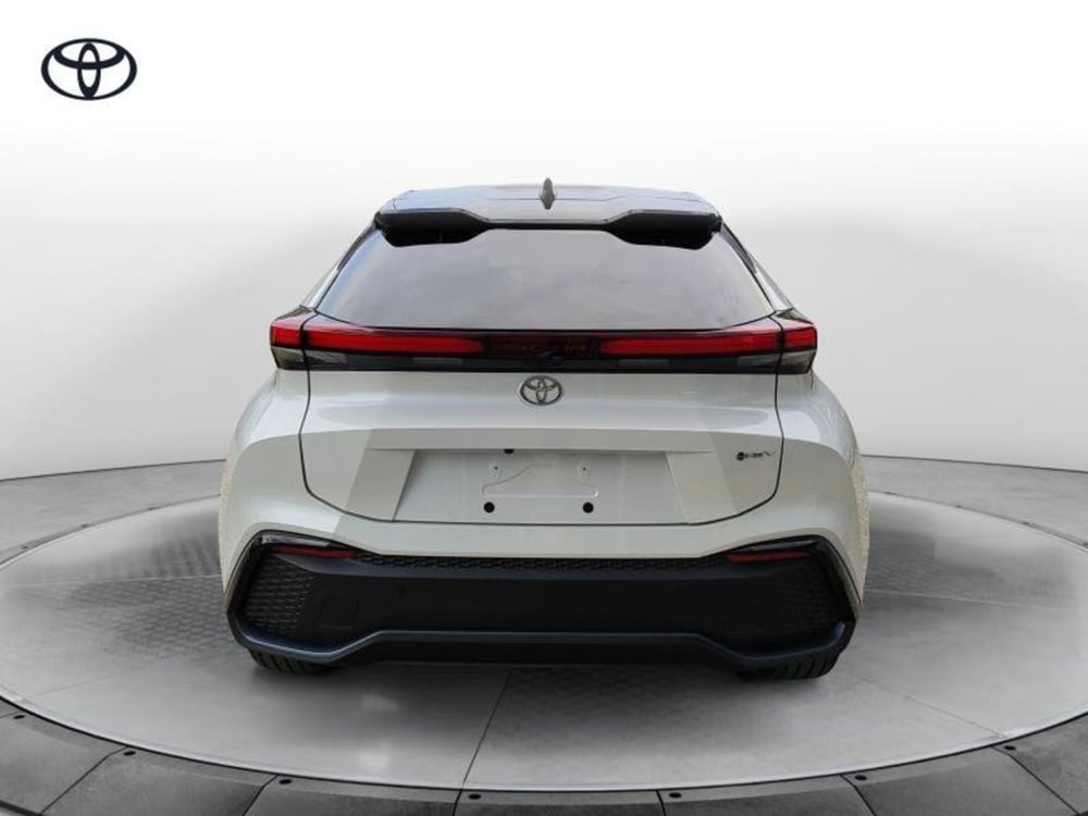 Toyota Toyota C-HR nuova a Perugia (3)