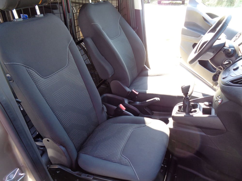 Ford Transit Courier usata a Treviso (17)