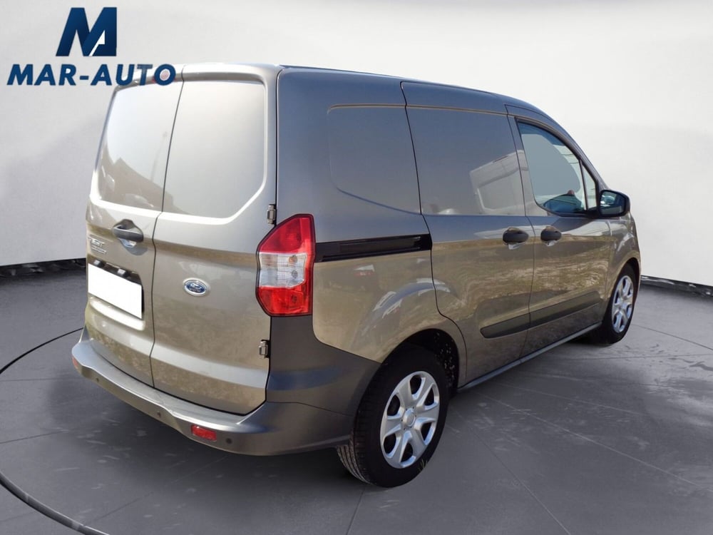 Ford Transit Courier usata a Treviso (3)