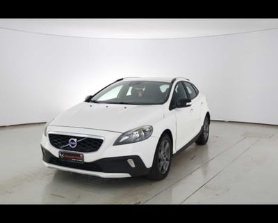 Volvo V40 Cross Country D2 1.6 Powershift Momentum del 2015 usata a Castenaso