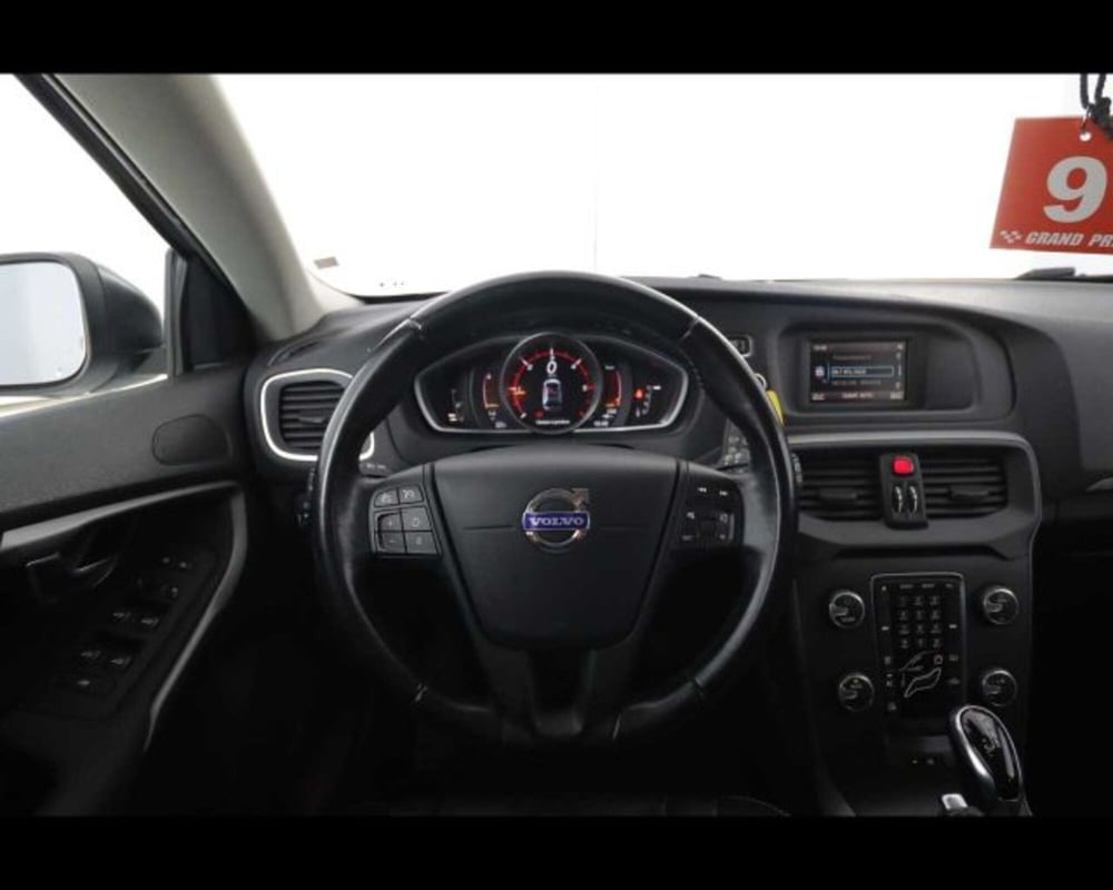 Volvo V40 Cross Country usata a Bologna (12)