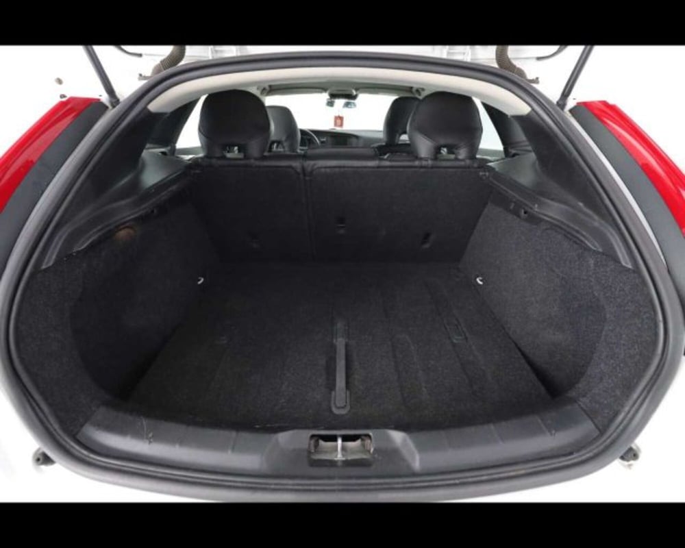 Volvo V40 Cross Country usata a Bologna (15)