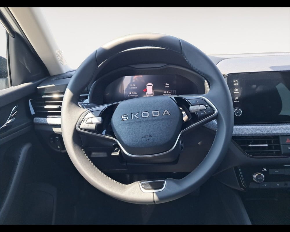 Skoda Kamiq nuova a Ravenna (15)