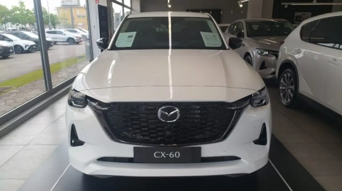 Mazda CX-60 nuova a Bologna (8)