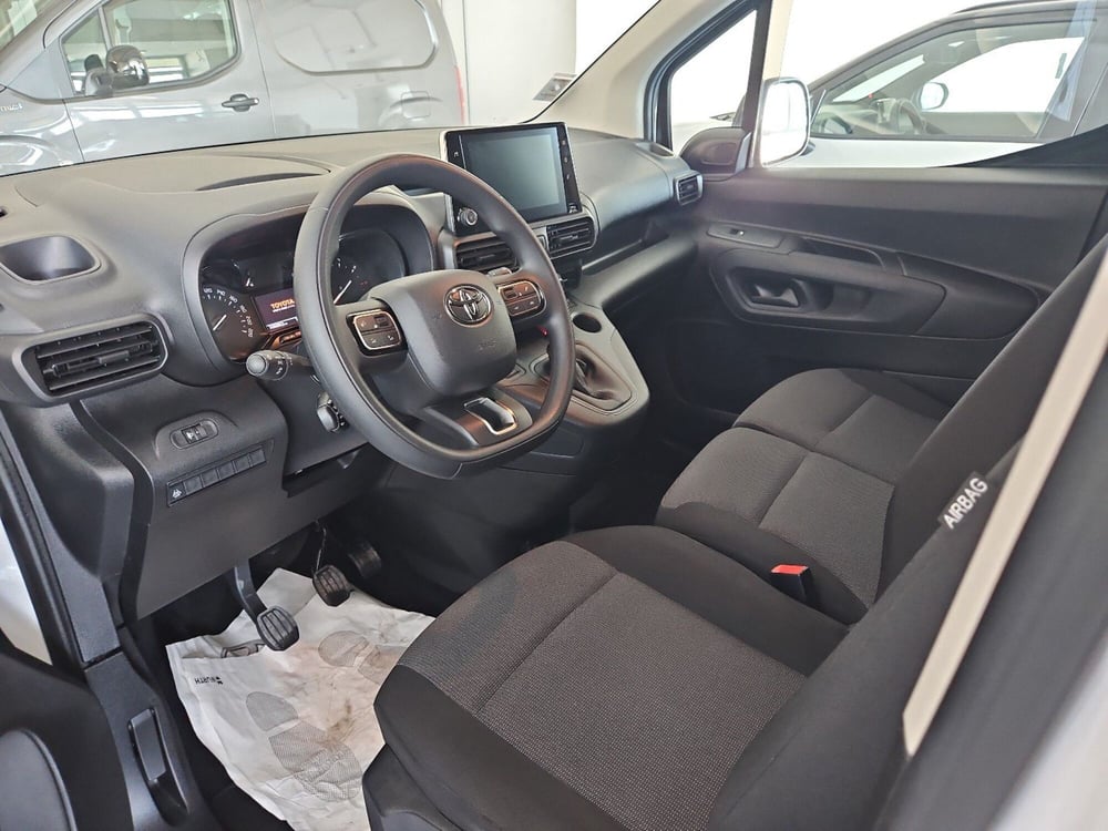 Toyota Proace City usata a Vicenza (9)