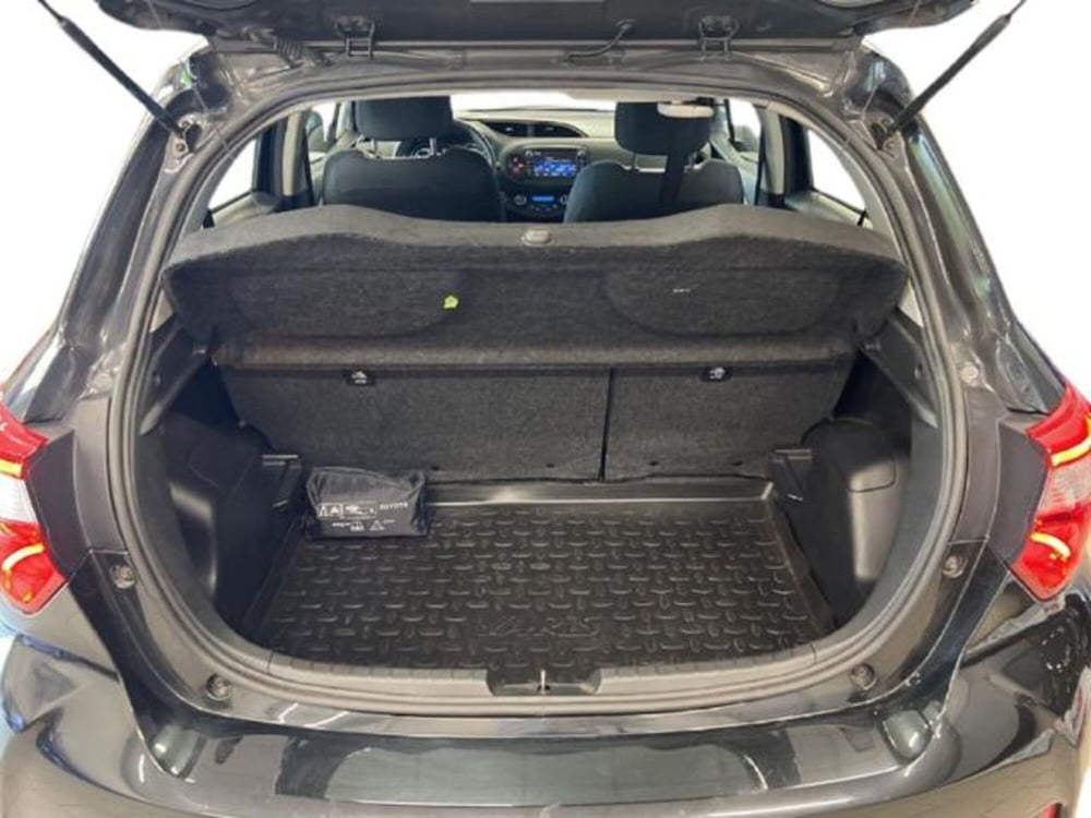 Toyota Yaris Cross usata a Vercelli (11)