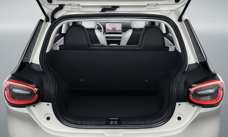 Dongfeng Box  nuova a Modena (6)